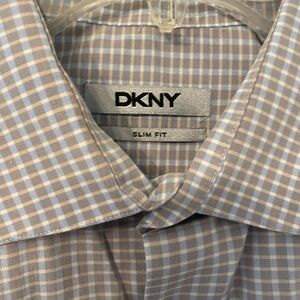 DKNY subtle colored plaid shirt. Very good condition. Size 16 1/2 32/33